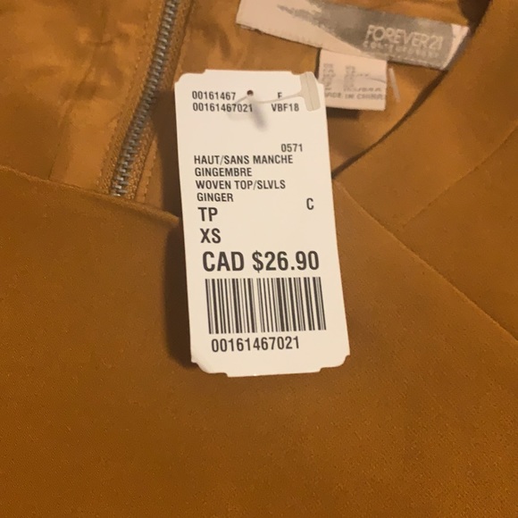 Cute mustard crop top - Picture 2 of 3